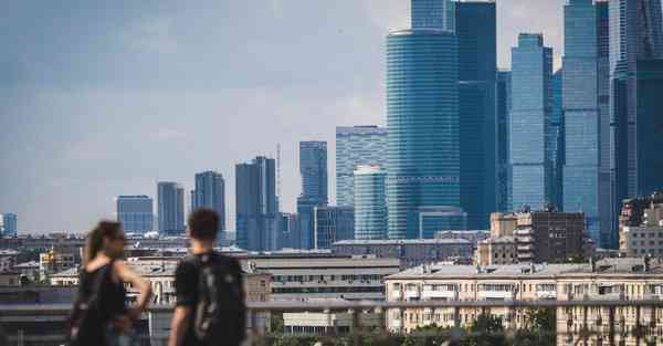 属鸡2025年1月10日运势,属鸡人2025年1月10日财运,生肖鸡2025年1月10日运势